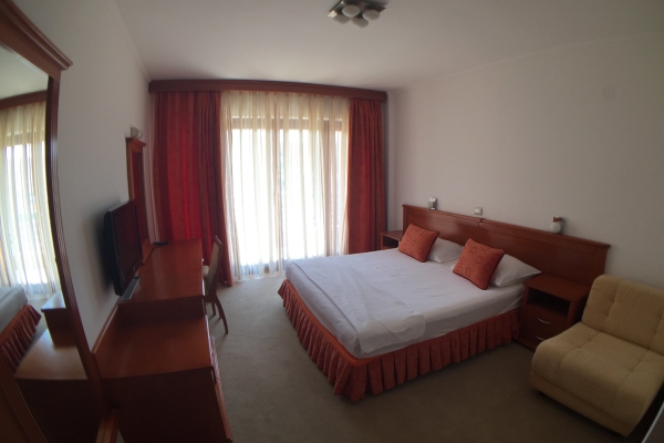 Hotel Millennium (Tushemisht)
